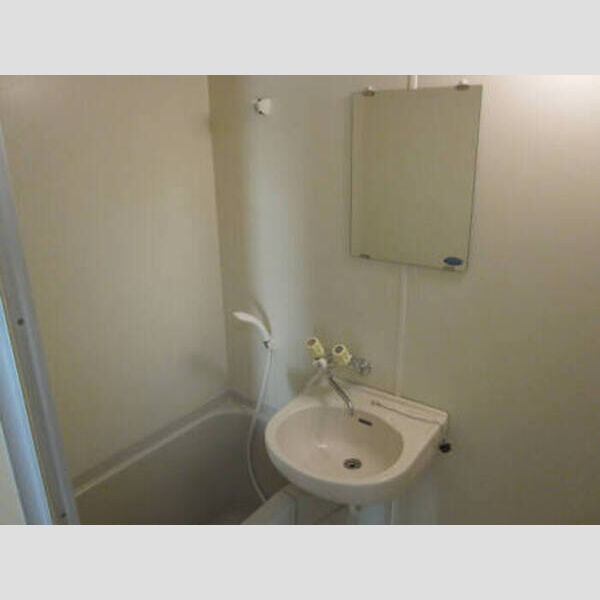 グリーンウッドハイツB101号室 B101浴室