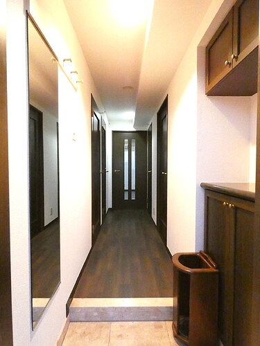 ライオンズプラザ大宮第２7階 共有部からの室内　※2025年11月撮影