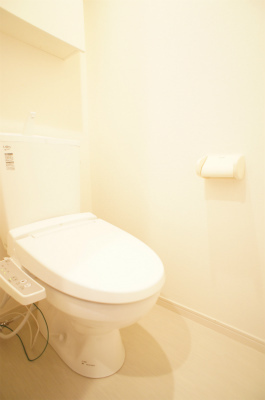 リブリ・サンモール戸塚1階 トイレ