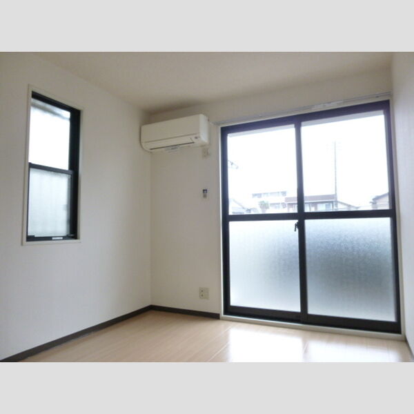 ロイヤルコート　壱番館 居室