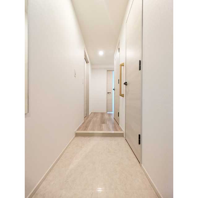 プライムガーデン若木0526号室 玄関