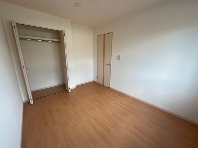 アンソレイエ 洋室