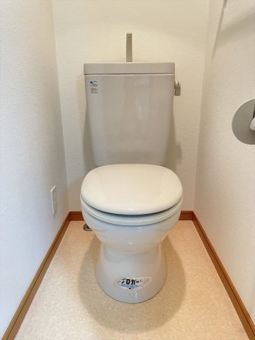 レガロ飛鳥山301号室 トイレ