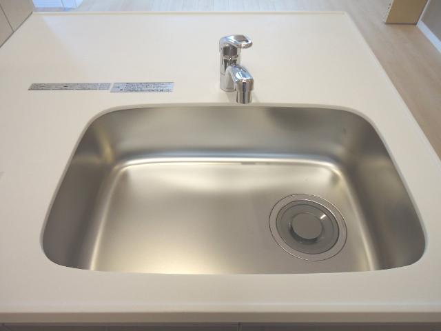CASA　RIVIERA（カーサ　リヴィエラ）101号室 シンク