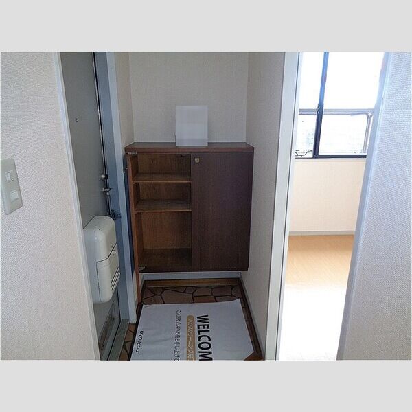 サンヴィラージュA・BA103号室 シューズBOX