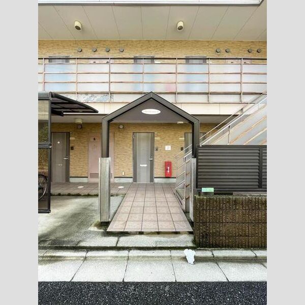 Parthenon 2106号室 エントランス