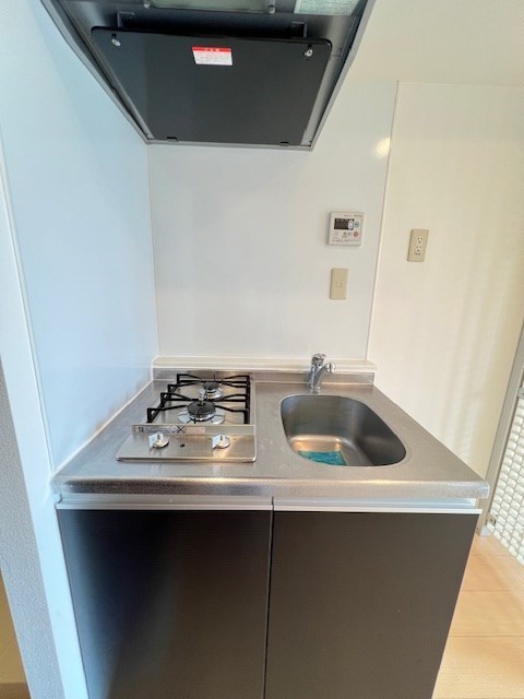 レジディア市谷薬王寺9階 キッチン