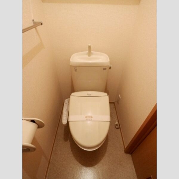 グランドソレイユ　A棟301号室 温水洗浄便座