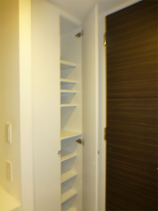 レジディア町屋 収納