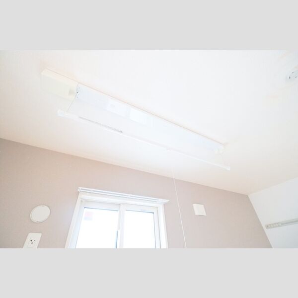 グリーンガーデン 室内物干(LDK17.3帖)