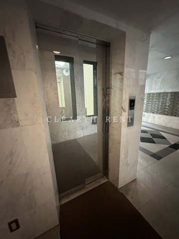 パレステュディオ神楽坂2階 エレベーター完備