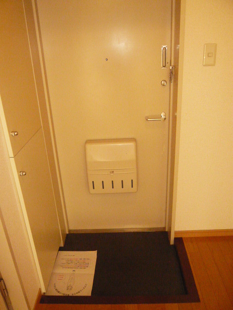 アーバンコア鹿野0404号室 玄関