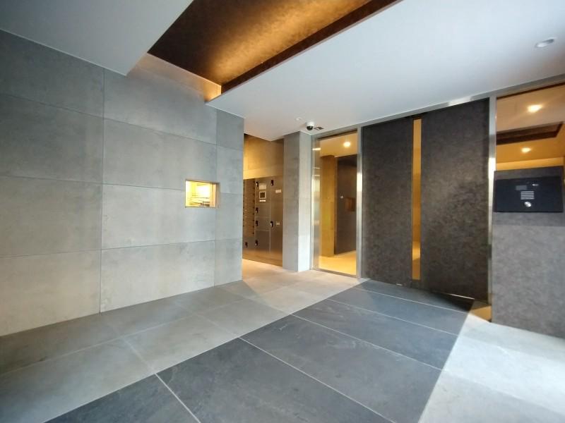 アレスグーテ北千住 エントランス