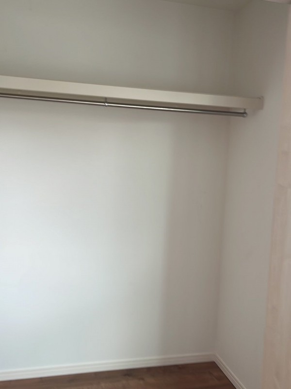 ピースフルパレス江戸川2階 収納