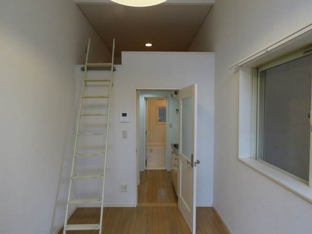 ロッシェル南橋本 内観