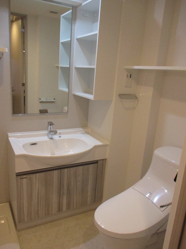 クレイシア西横浜グランカリテ4階 洗面