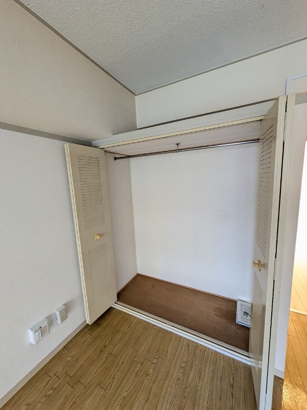 グランシャルム葛西(F-066)4階 収納