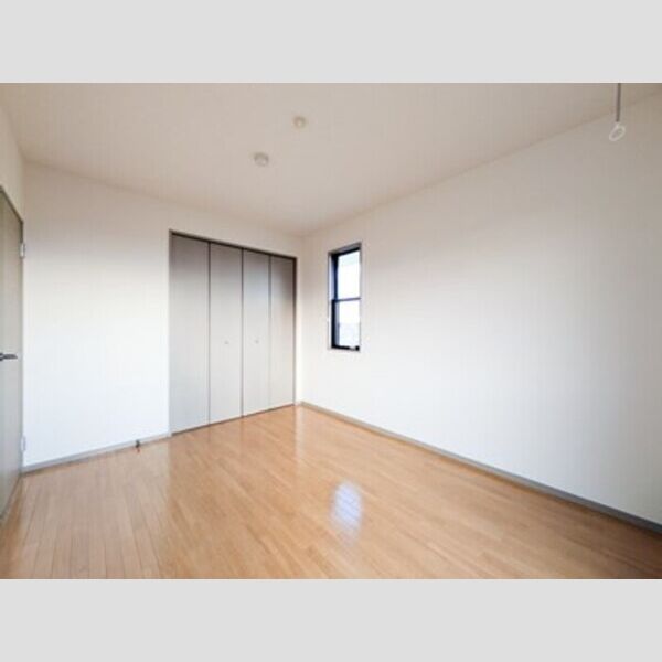 サバーブトリプル301号室 洋室