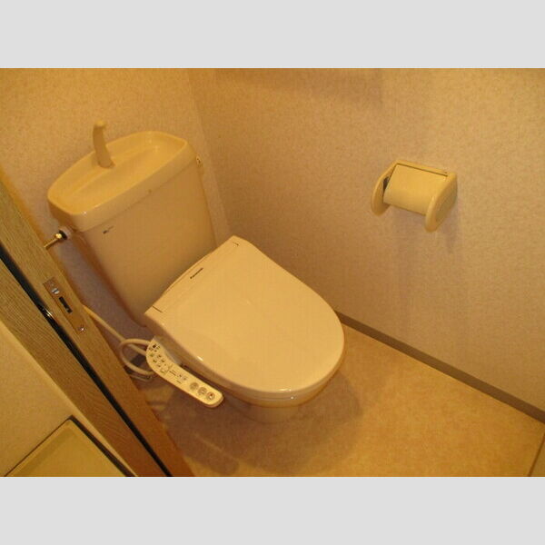 キャトルセゾン 402(トイレ)