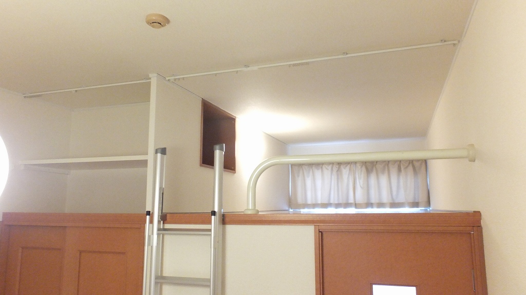 レオパレストゥー　ル　モンド203号室 ロフト