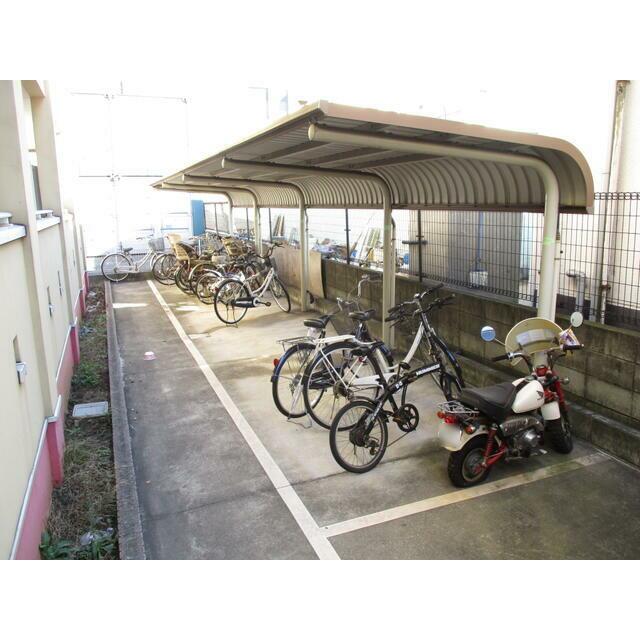 ユーロステージ1階 部屋その他