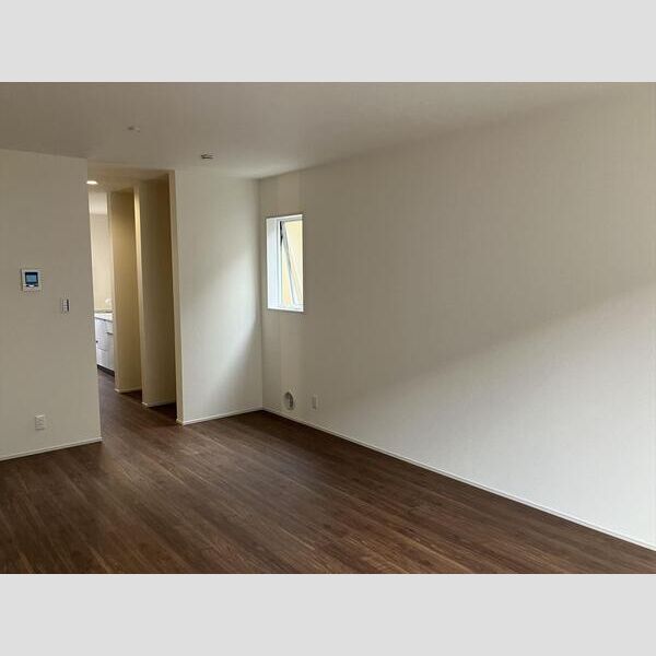 マイホームネクスト南区大谷口　2号棟 リビング