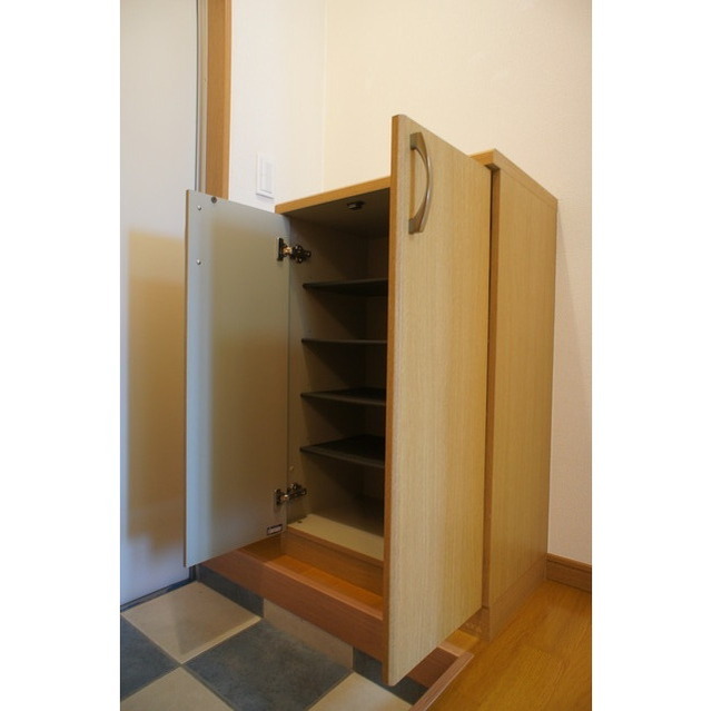 エルピス鵠沼 ☆シューズボックス