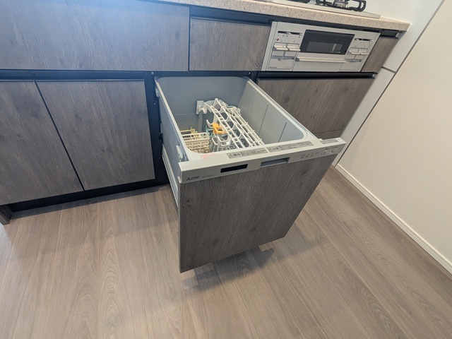 プレディアコート三軒茶屋502号室 食洗機　2025年11月撮影