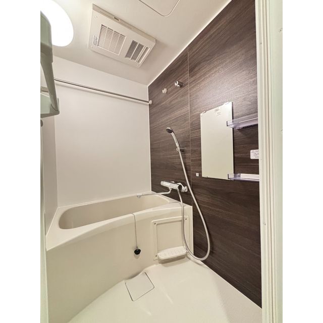 グランファーロ下北沢404号室 内観