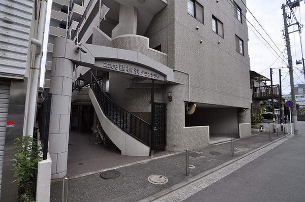 コスモ西横浜グランシティ205号室 エントランス