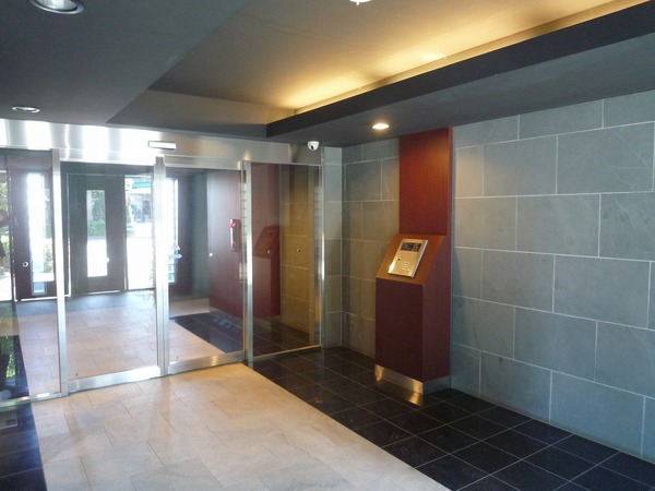 スパシエ　ベレーザ　練馬 エントランス