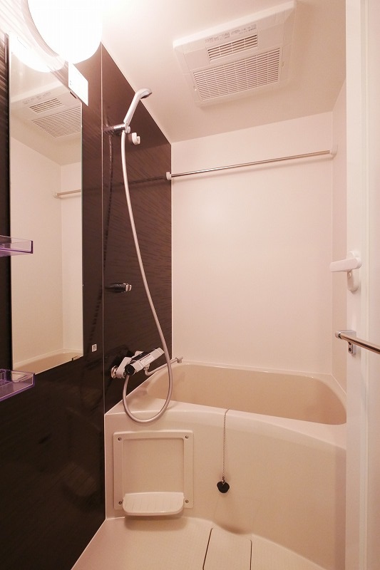 グランヴァンプレミアムイースト川口7階 内観