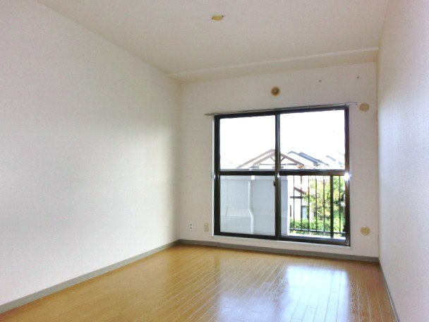 エミネンス山手台0202号室 洋室１　※現況優先