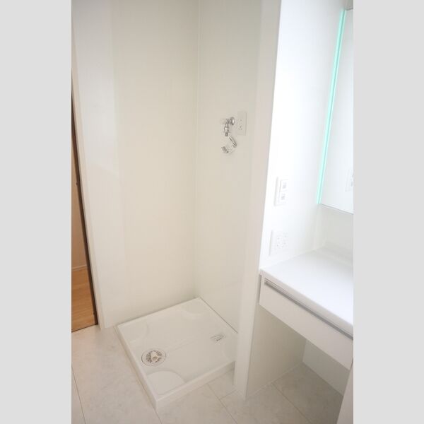 オークビレッジ5103号室 洗面室