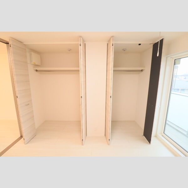 D Paina 中野島Ⅱ306号室 クローゼット