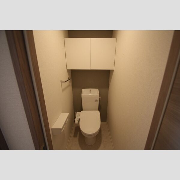 グラナーデ扇Ⅱ103号室 トイレ