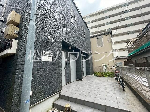 サウス・ピソ 外観