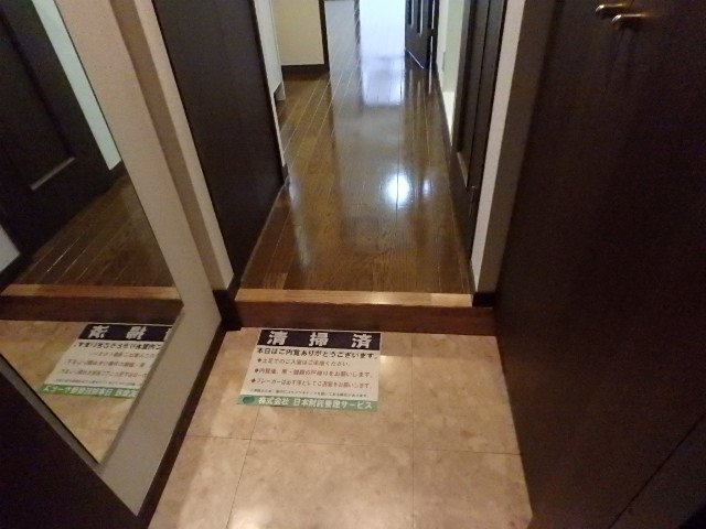 メインステージ茅場町 玄関