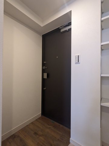 ワーフときわ台0406号室 玄関