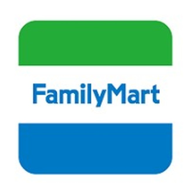 プレシエ横浜石川町 【コンビニエンスストア】ファミリーマート和田屋松影町店まで133ｍ