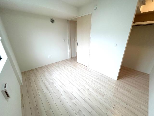 Ｓｍｉｌｅ　ｖｉｌｌａ（スマイル　ヴィラ） 洋室