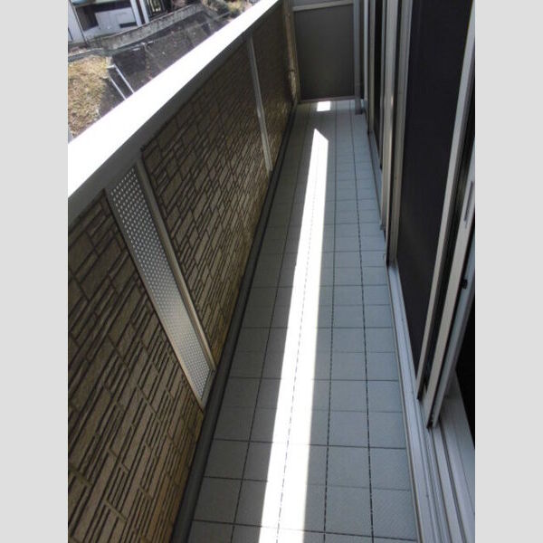 プラムスクエア 301　バルコニー