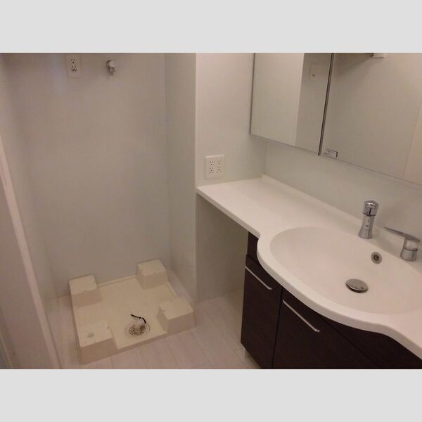 レビジュー洋光台 洗髪洗面化粧台