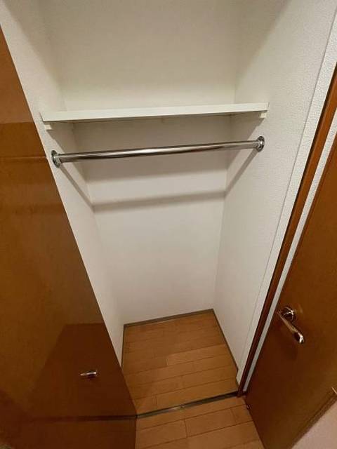 ガラ・シティ横浜西口3階 クローゼット