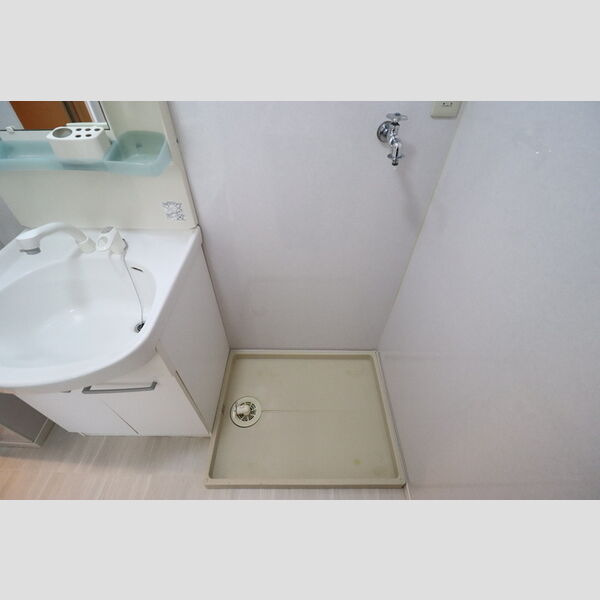 ハイツ・プリマベーラ201号室 室内洗濯機置き場