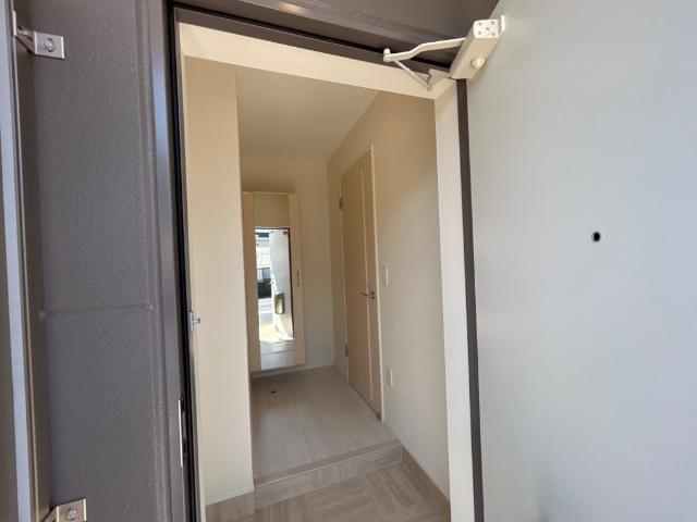 ロイヤルⅠ 玄関