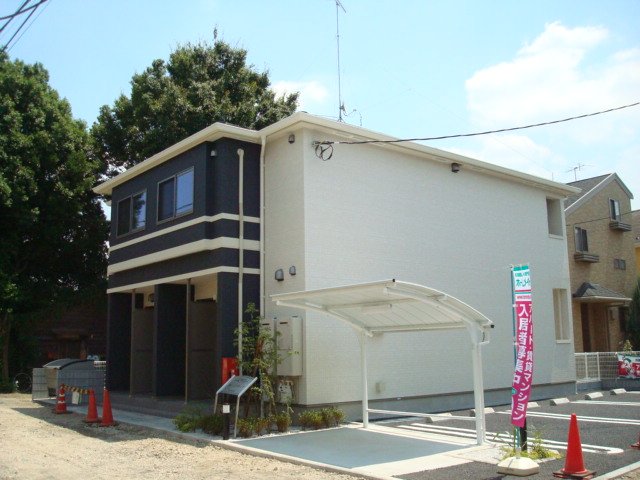 カレイドヴィラ 外観写真（昼）