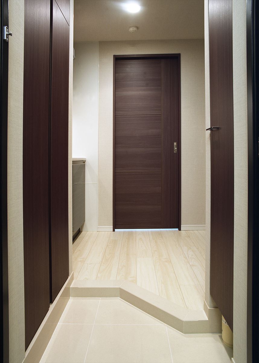 グラントゥルース巣鴨904号室 玄関