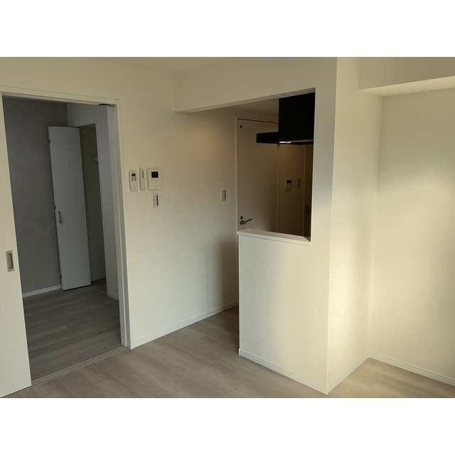 HALE伊勢原101号室 リビング