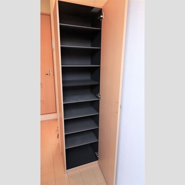 アンフラーゼ シューズボックス